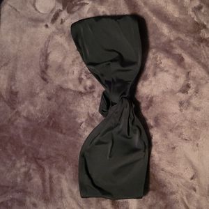 Size medium wet seal black bikini top